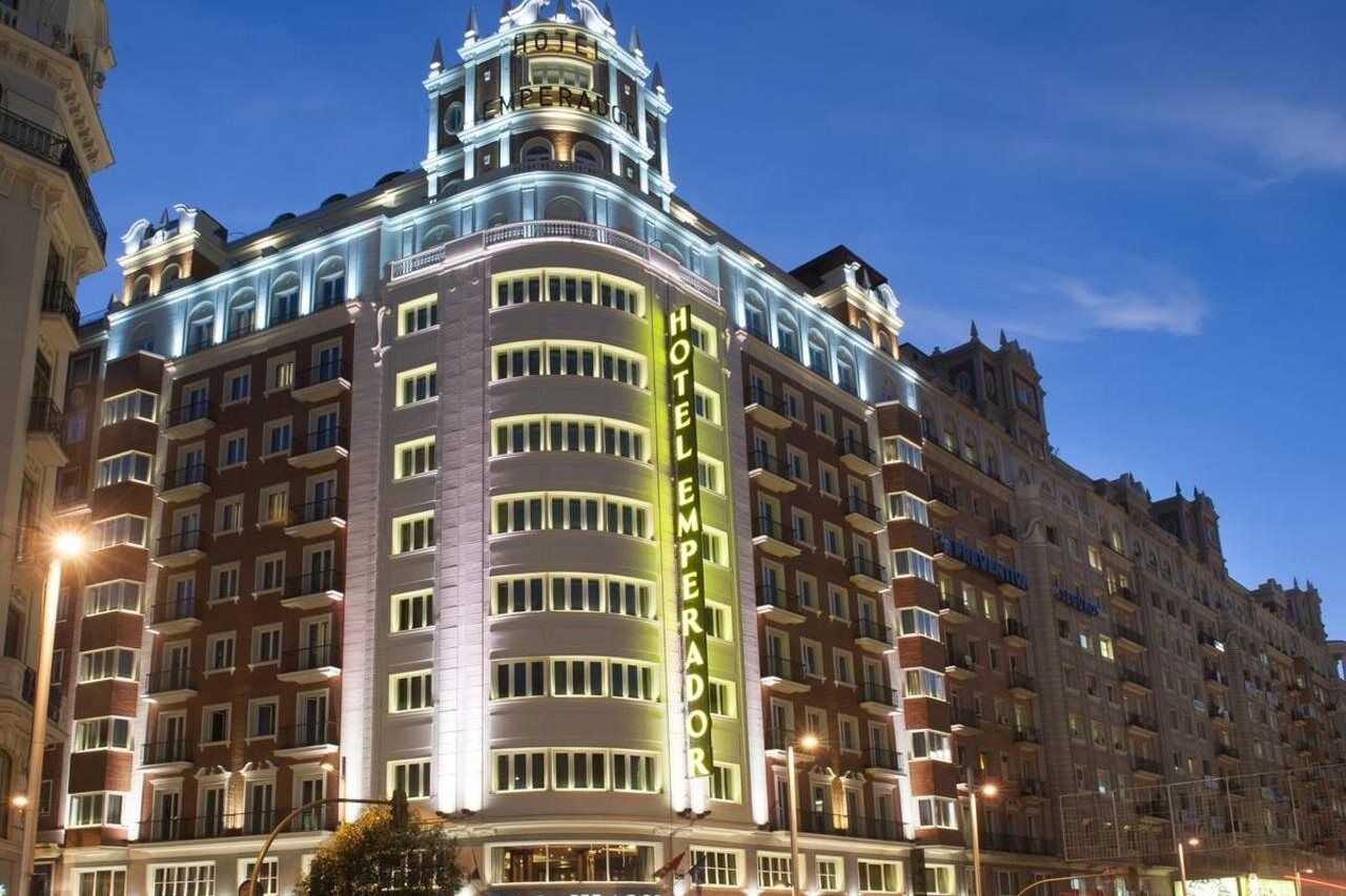 Emperador Hotel Madrid Exterior foto